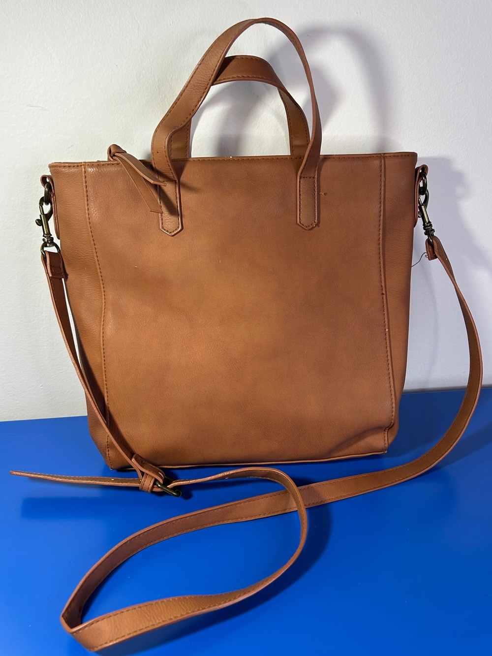 Classic Warm Brown Faux Leather Purse
